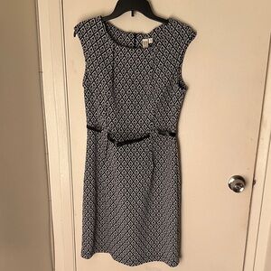 Geometric Black and White Belted Dress